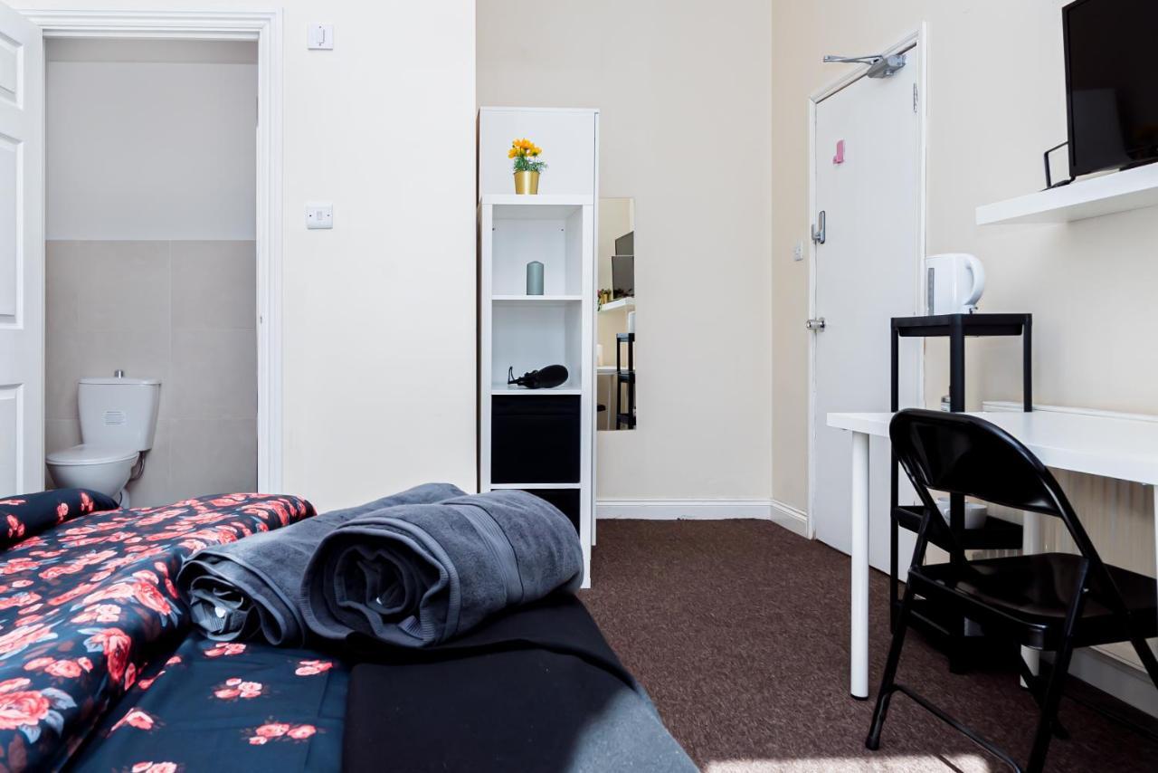 Shirley House 1, Guest House, Self Catering, Self Check In With Smart Locks, Use Of Fully Equipped Kitchen, Walking Distance To Southampton Central, Excellent Transport Links, Ideal For Longer Stays Экстерьер фото